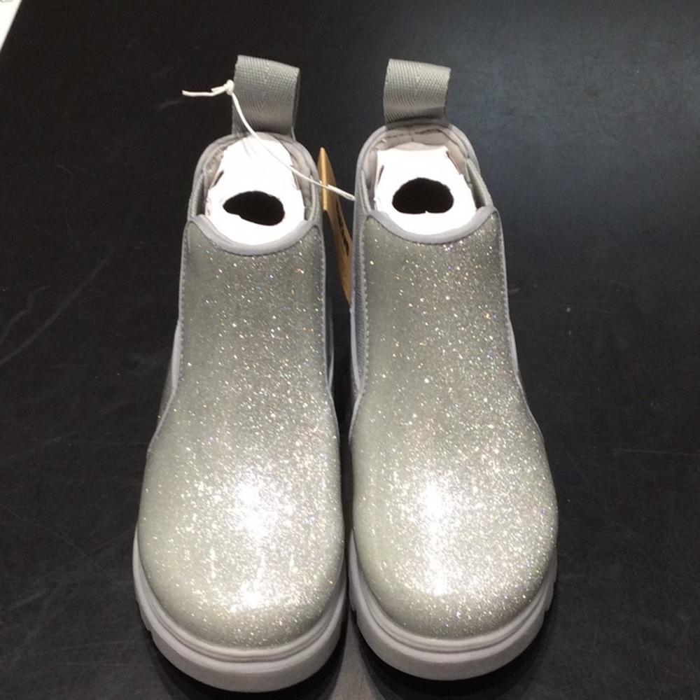 Native Kensington boot NWT NIB